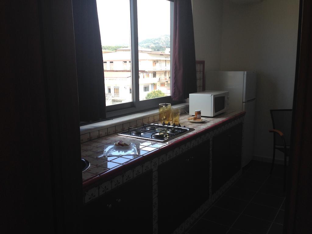 Residence Mareblu Barcellona-Pozzo di Gotto Extérieur photo